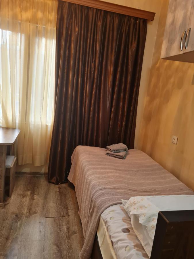 Guest House Lana Tiflis Exterior foto