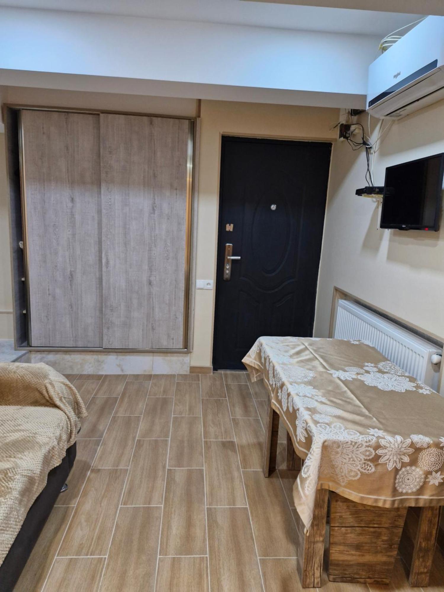 Guest House Lana Tiflis Exterior foto