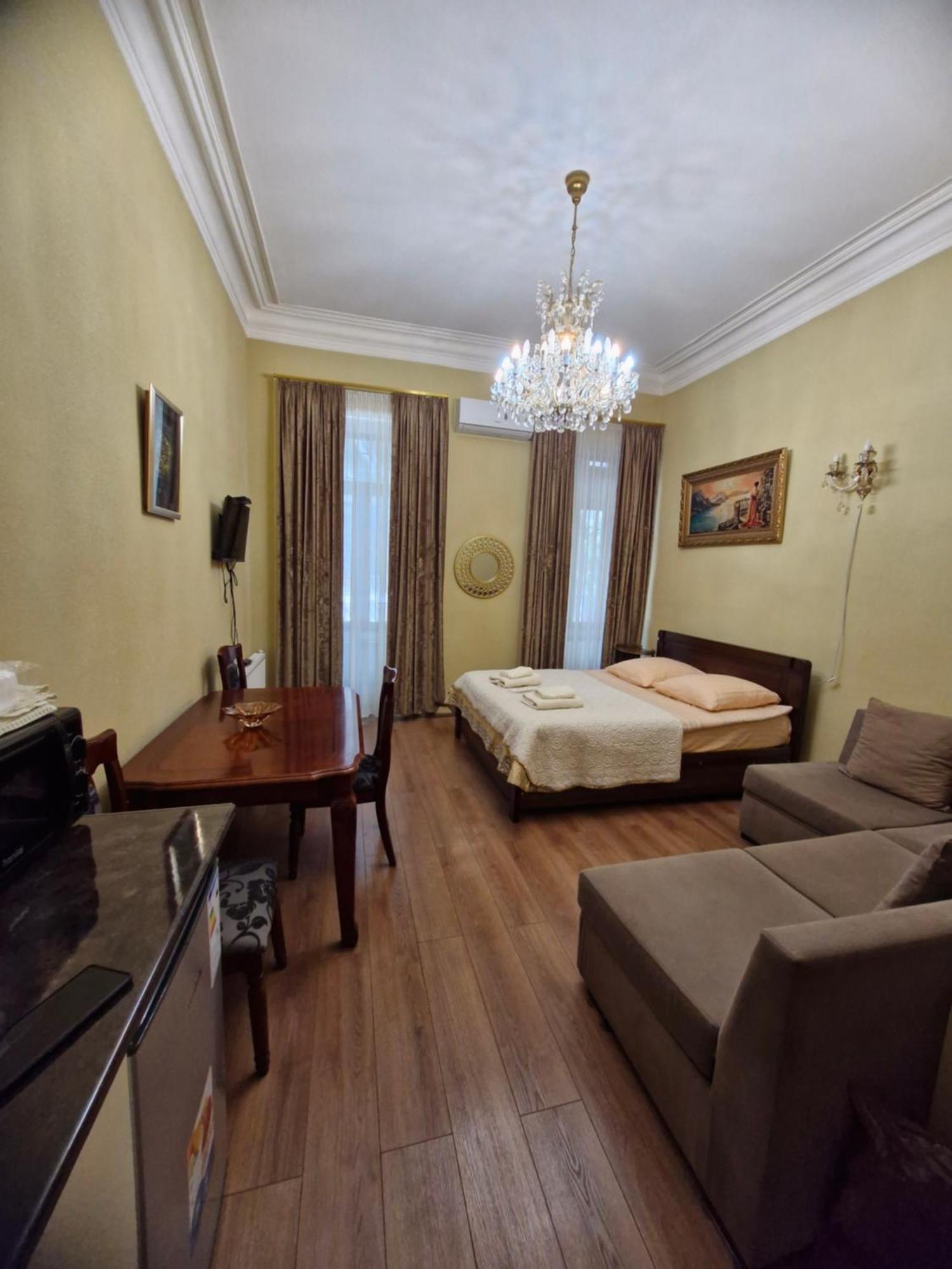 Guest House Lana Tiflis Exterior foto
