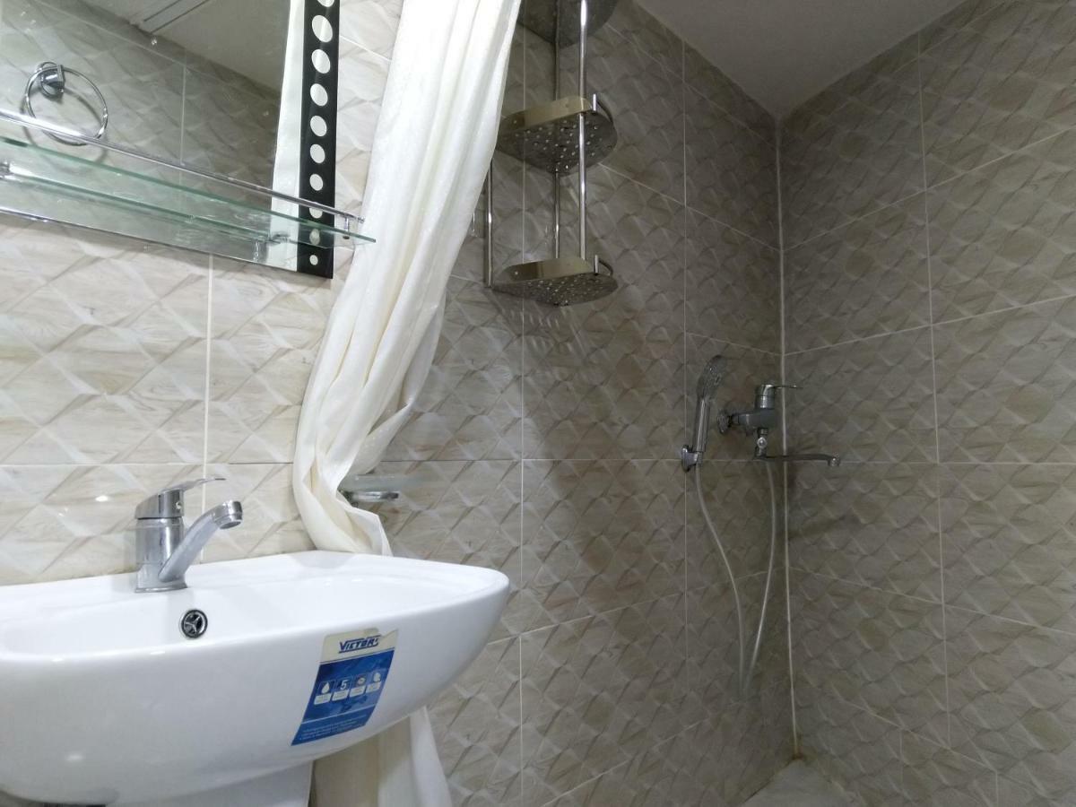 Guest House Lana Tiflis Exterior foto