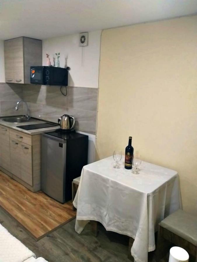Guest House Lana Tiflis Exterior foto